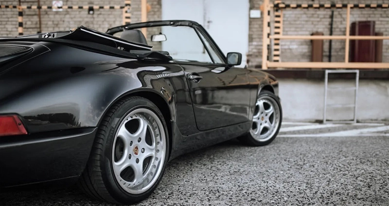 Porsche 911 cena 290000 przebieg: 192000, rok produkcji 1982 z Kutno małe 596